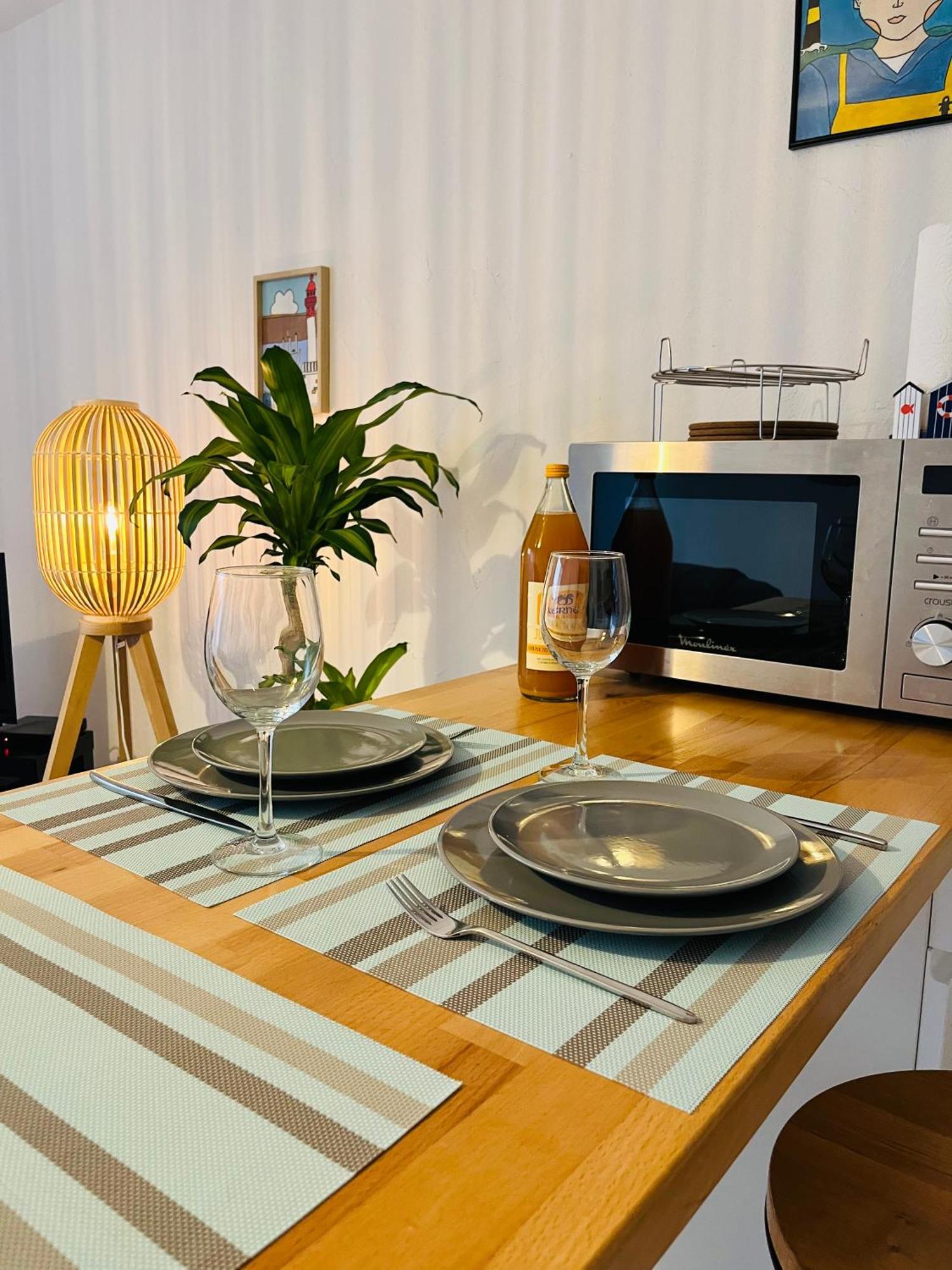 Appartamento Au Bord De L'Eau Concarneau Esterno foto
